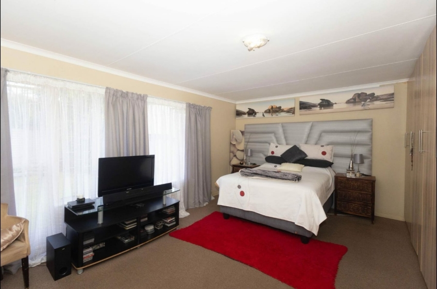 3 Bedroom Property for Sale in Pellissier Free State